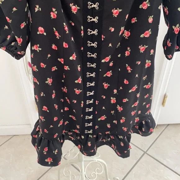 NWT! Forever 21 Satin Rose Corset Style Puff Sleeve Mini Dress - Picture 4 of 11